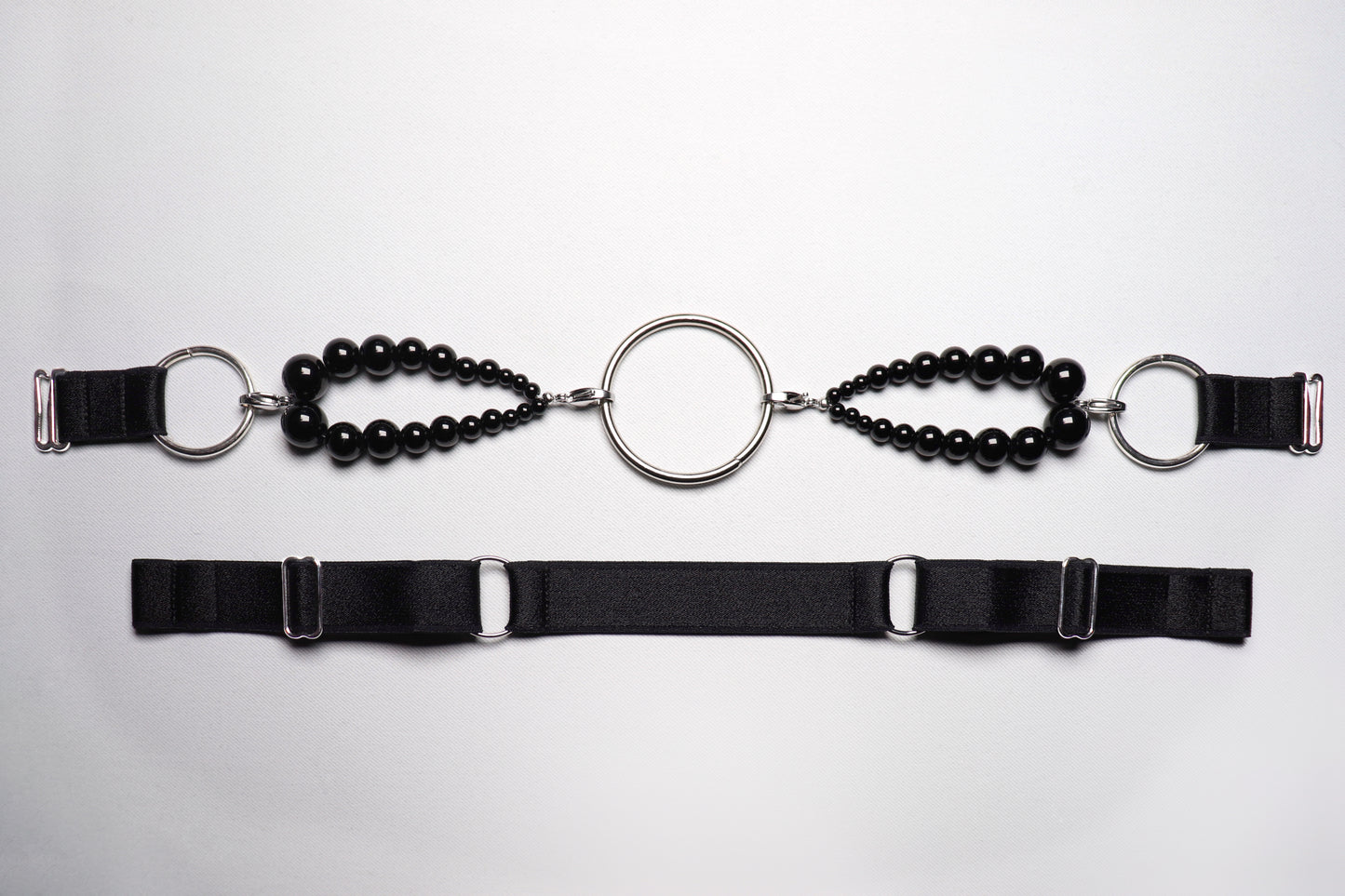 Ceinture à perles d’onyx en forme de gouttes et O ring