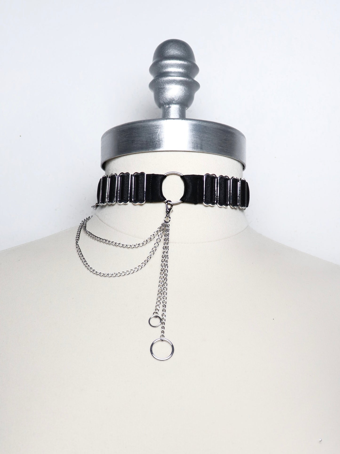 Choker à petites chaines