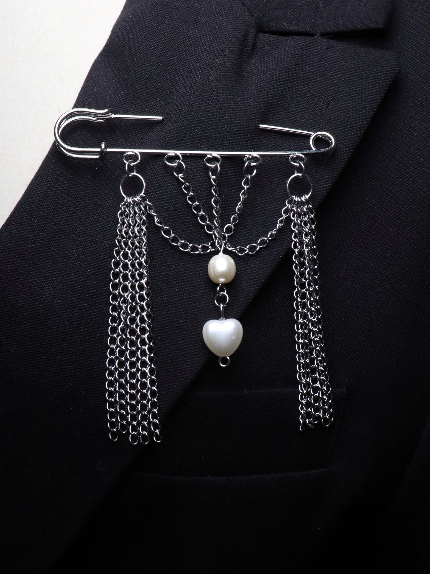 Heart chain and pearl brooch