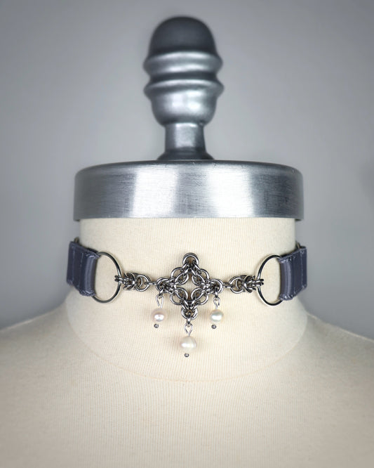 [PRE-ORDER] Chainmail Pendant Choker