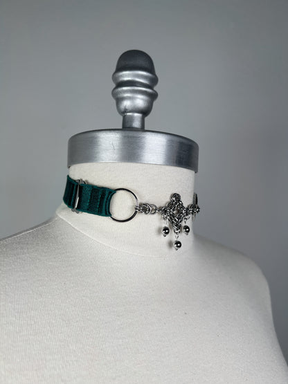 Choker à pendentif en cotte de maille - Vert forêt