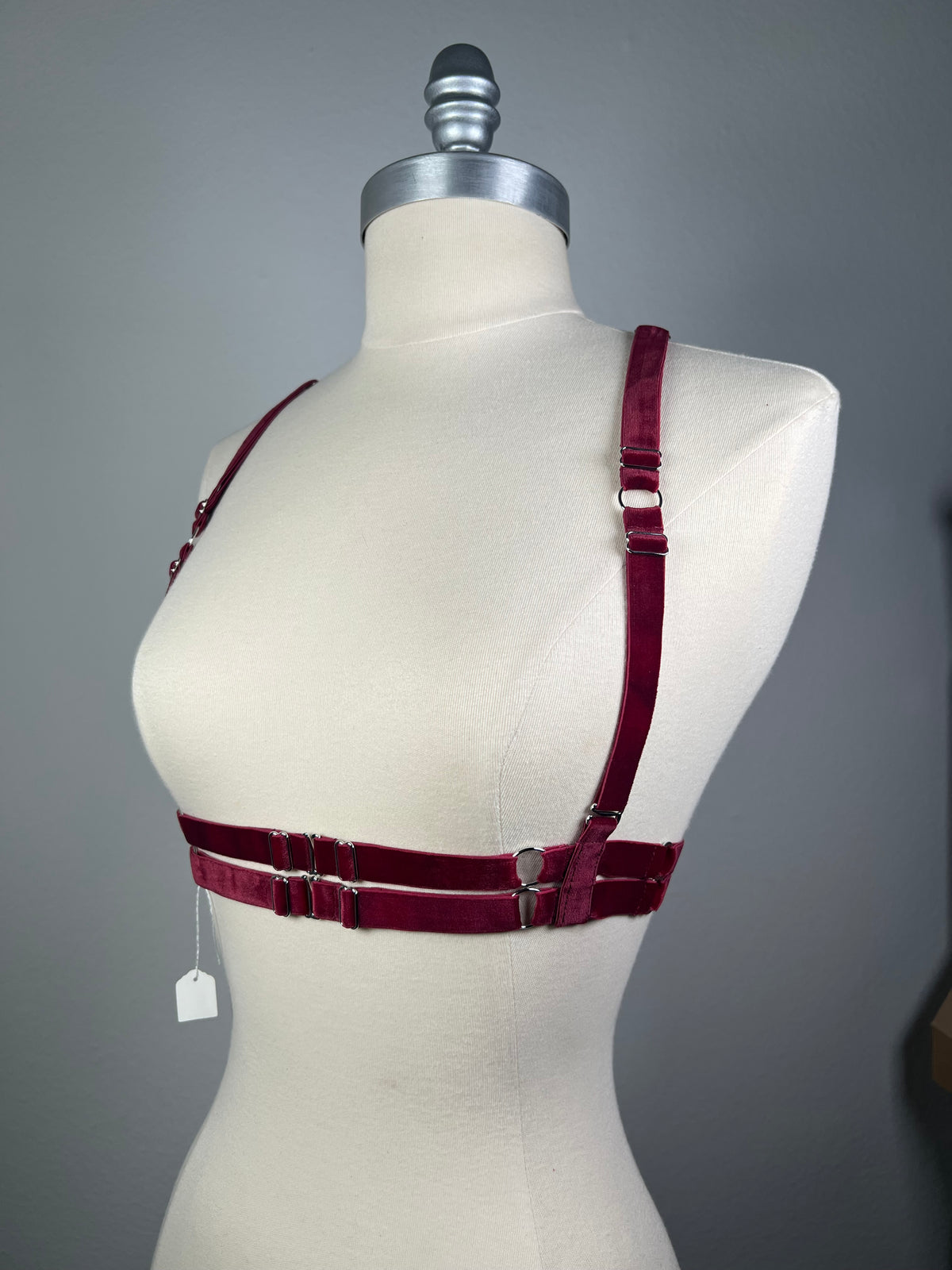 Harnais multipositions - Velours bordeaux • Exclusivité •