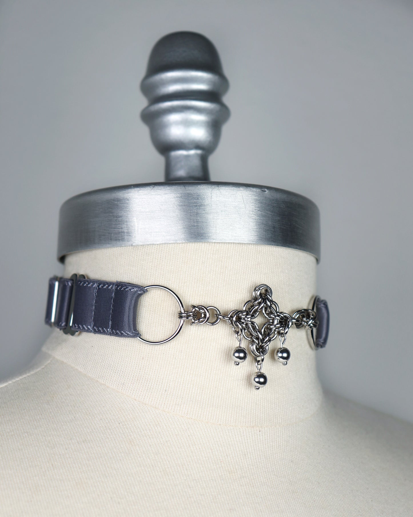 [PRE-ORDER] Chainmail Pendant Choker