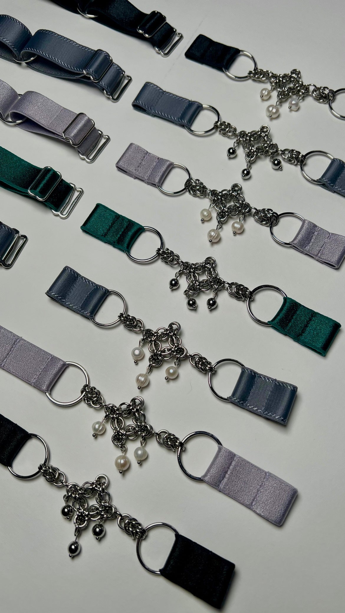 Choker à pendentif en cotte de maille