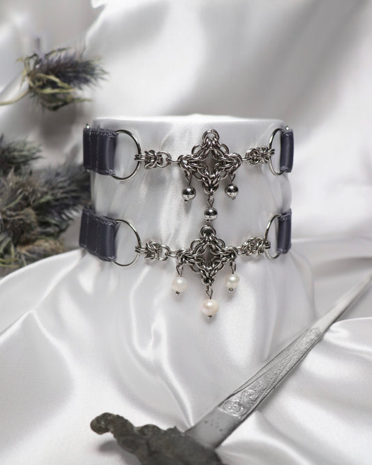 Chainmail Pendant Choker