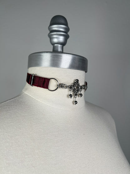 Choker à pendentif en cotte de maille - Bordeaux • Exclusivité •