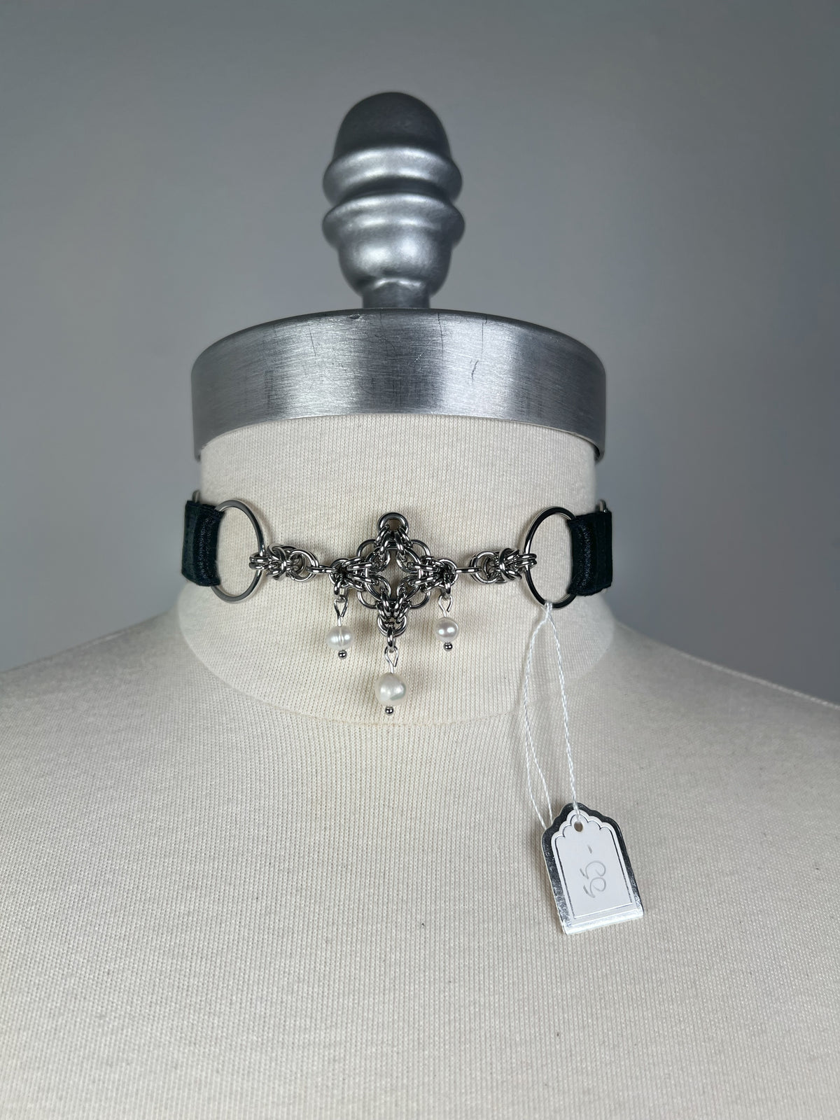 Chainmail pendant choker - Black